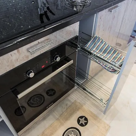 Studio Luxury Apartment *